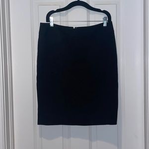 Loft Classic Pencil Skirt. 8P.
